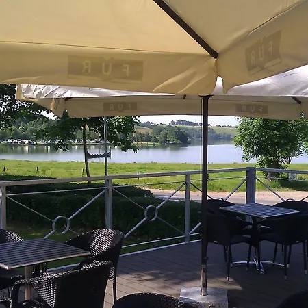 Skovdal Πανδοχείο Jelling