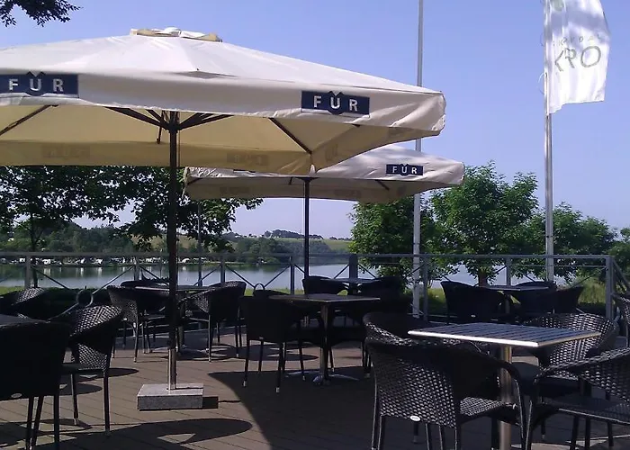 Skovdal Πανδοχείο Jelling